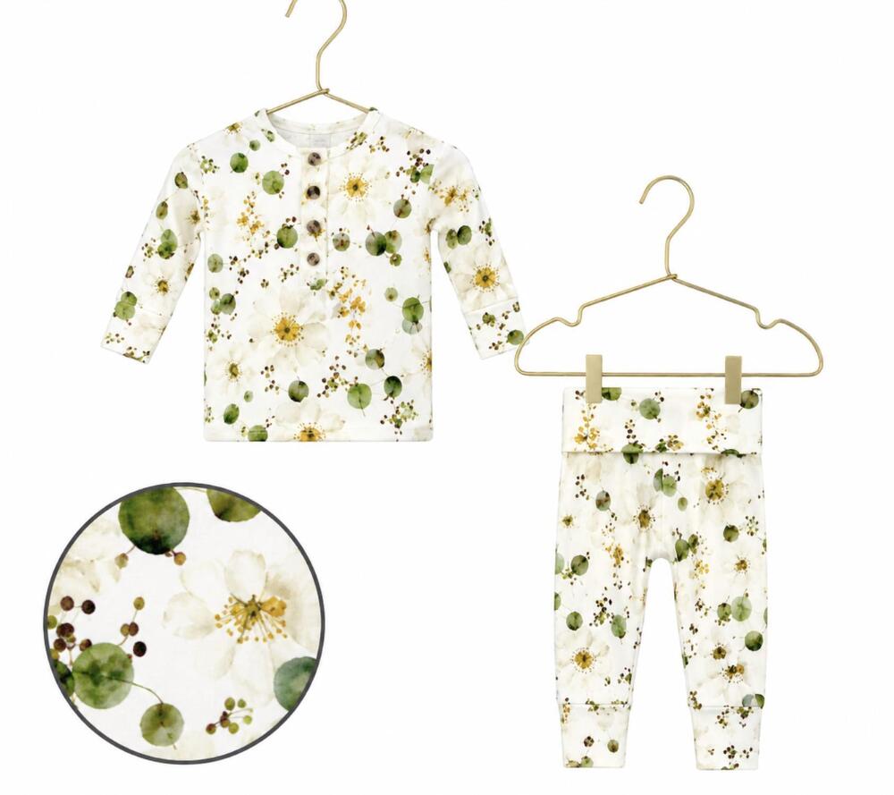 NEW LOU LOU & COMPANY kid's thea top and bottoms in white multicolored